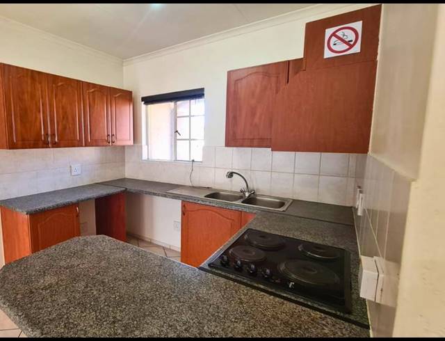 2 BEDROOM APARTMENT FOR SALE IN BRENTWOOD PARK